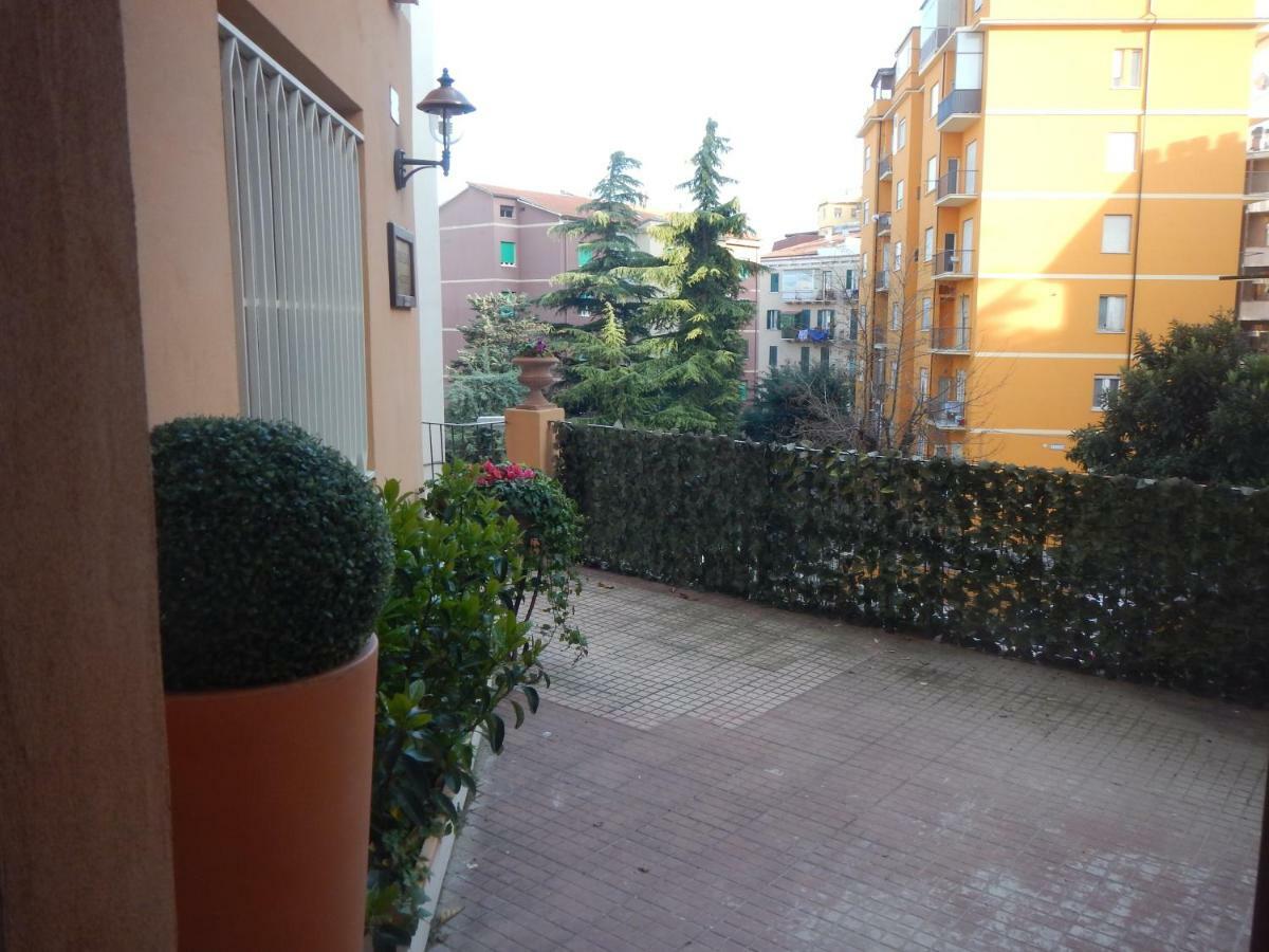 Il Viale Bed & Breakfast Киети Екстериор снимка